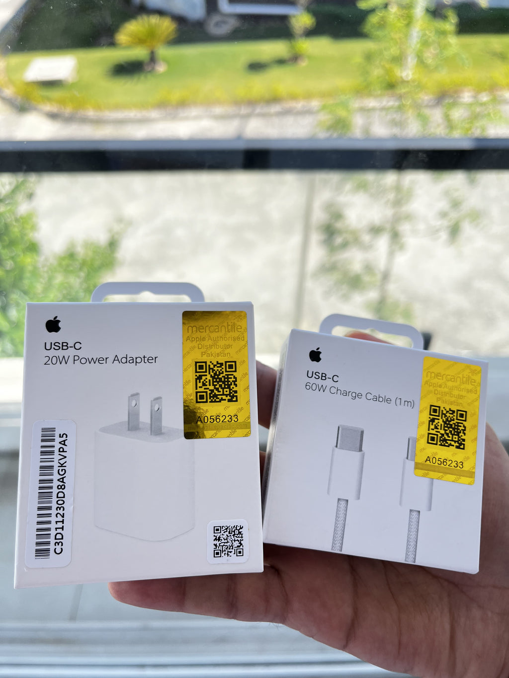 Apple 20W USB-C Fast Charger Pakistan – Original iPhone Charger