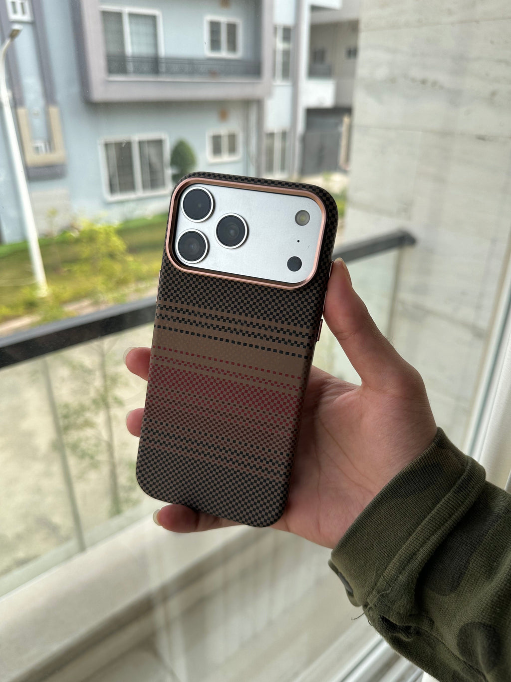 Pitaka Aramid UltraGuard Case Pakistan for iPhone 17 Pro Max - Sunset