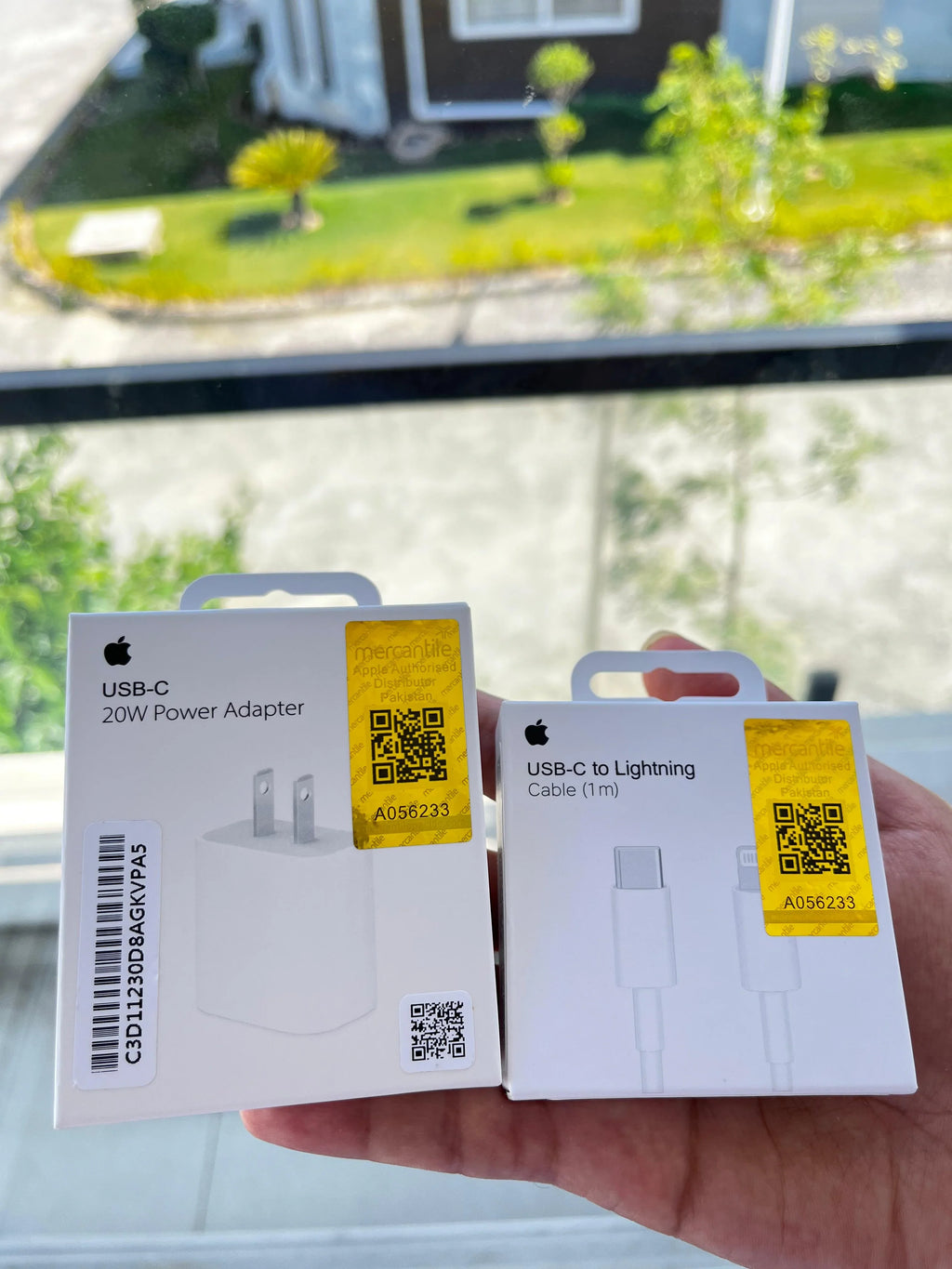 Apple 20W USB-C Fast Charger Pakistan – Original iPhone Charger