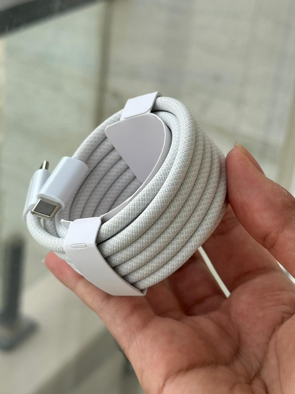 Apple USB-C to C Cable Pakistan (2m) 240W – MacBook, iPhone 16/17 Pro Max & iPad