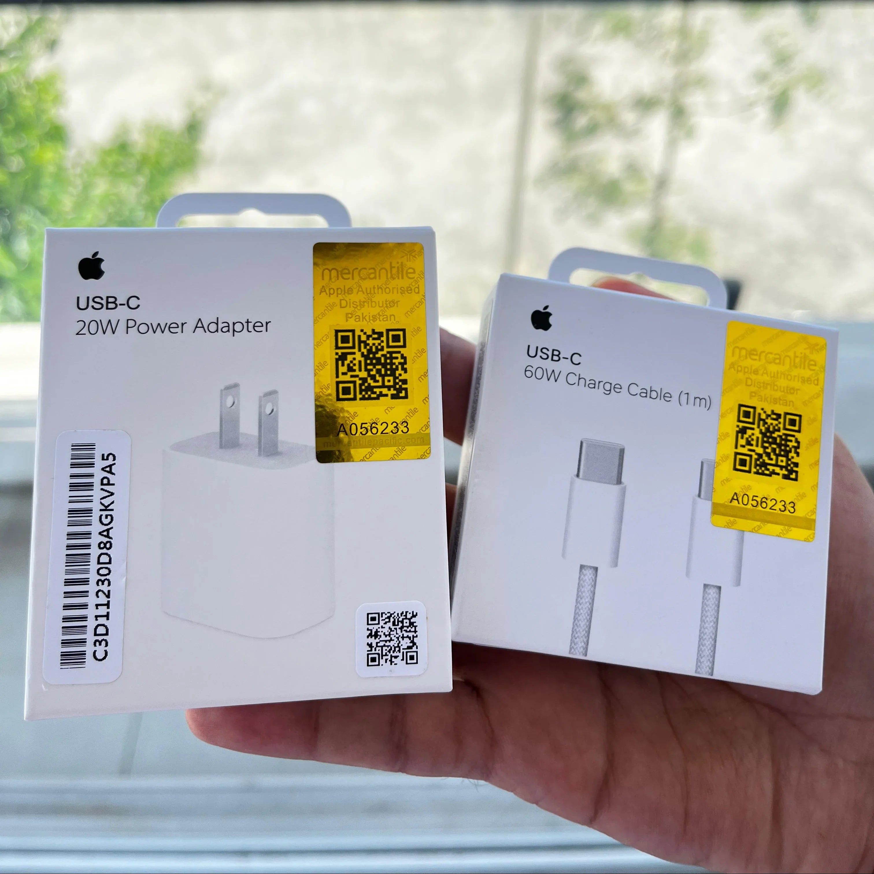 Apple 20W USB-C Fast Charger Pakistan – Original iPhone Charger
